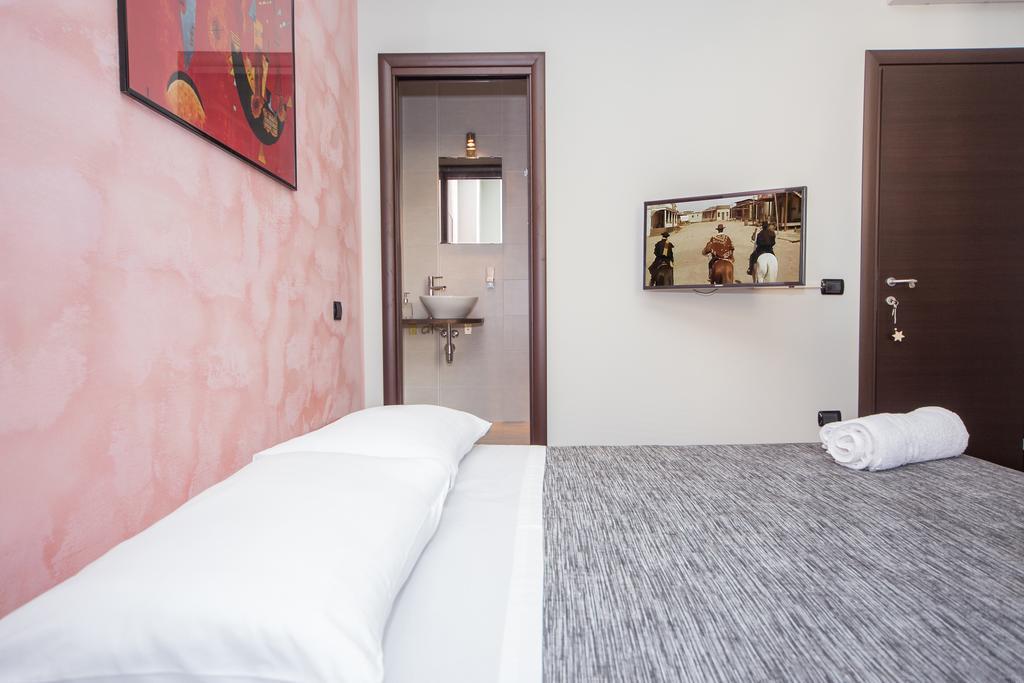 Domus Regis Panzió Cagliari Kültér fotó